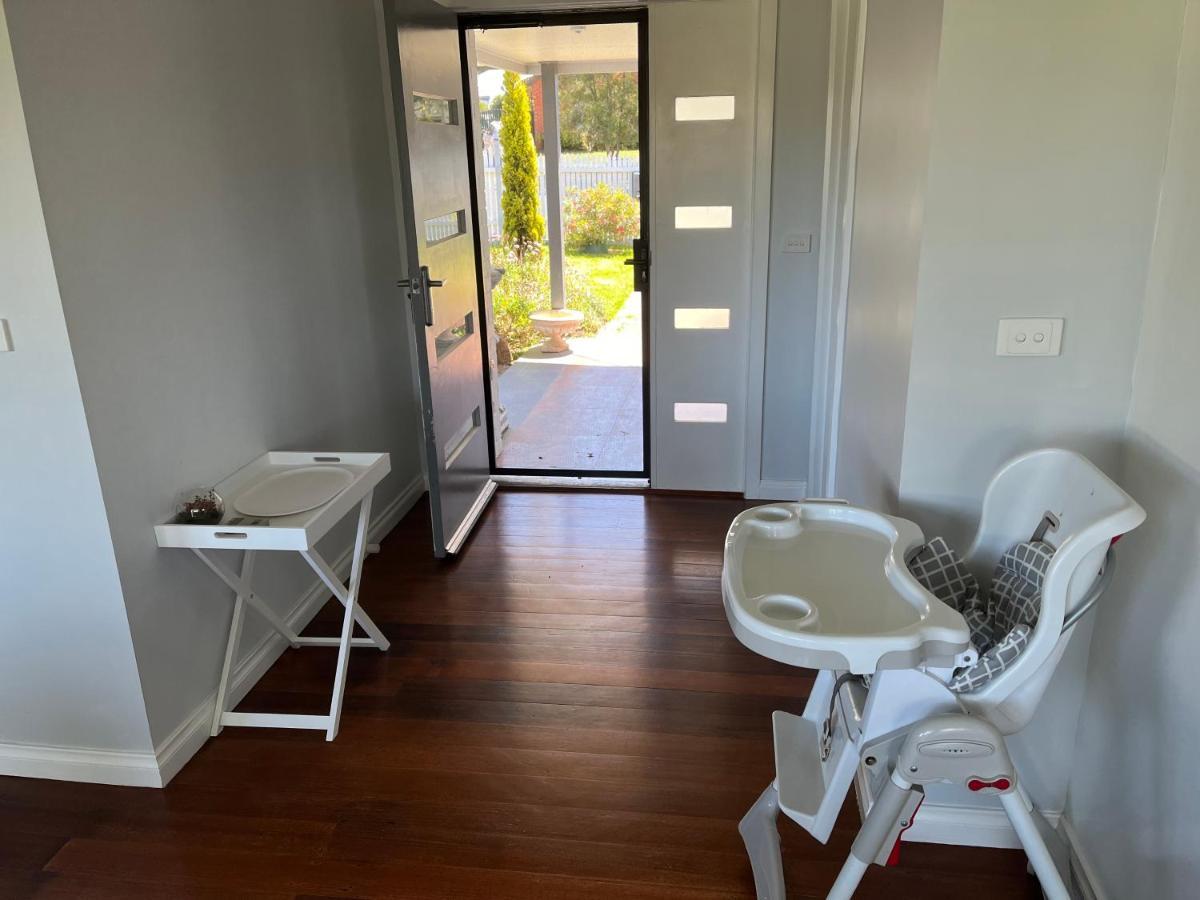 Quiet Burrow In Mornington Center Villa ภายนอก รูปภาพ